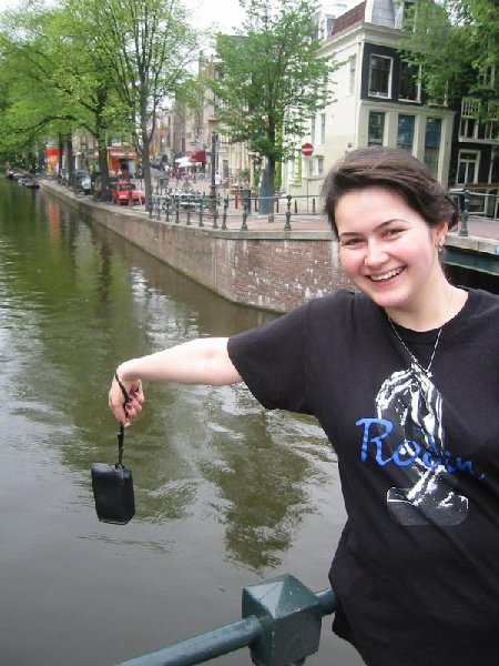 nastya dropping camera