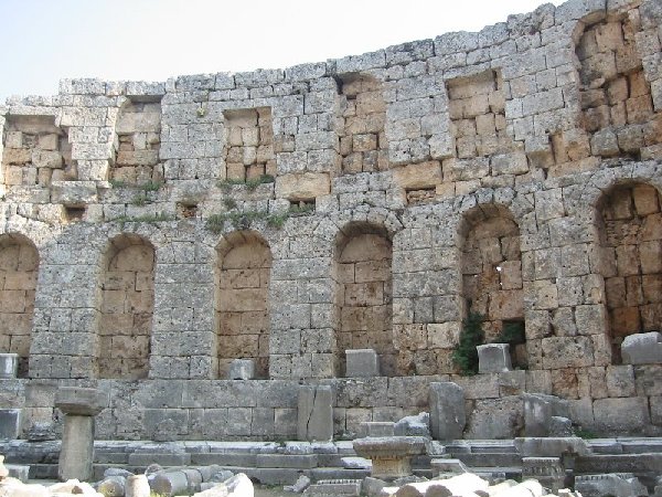 facade at Perge