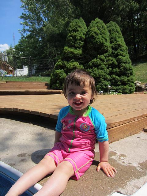 06072011 pool is open3