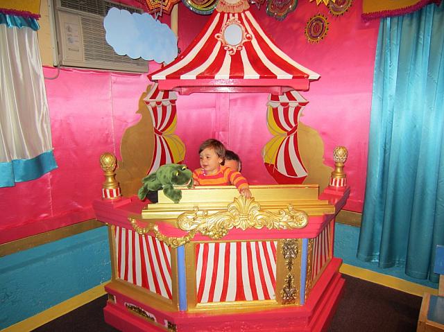 04162011 At the puppet theater 2