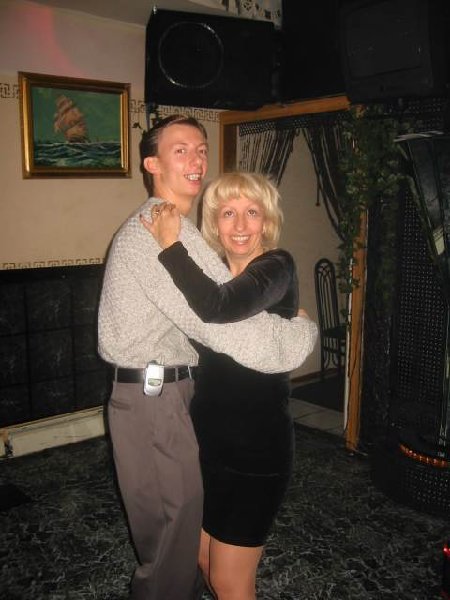 andrew and anna dancing