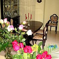 wedding flowers in dining room